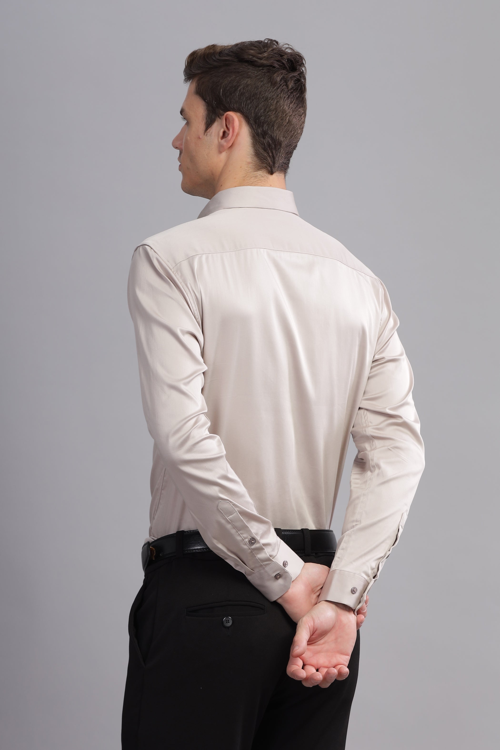 Noble Hue Solid Long Sleeves Shirt