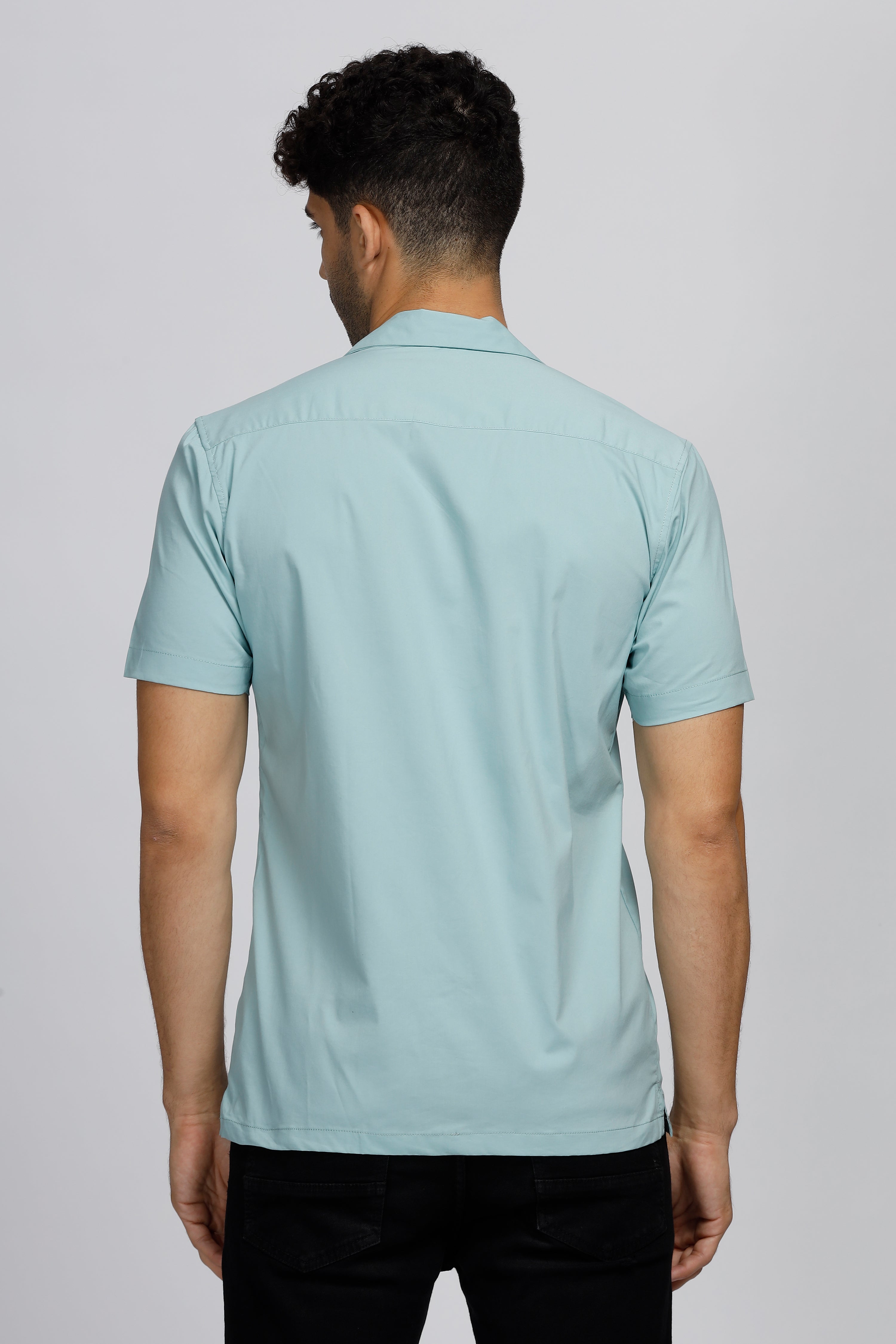 Solid Silhouette Double Pocket Shirt