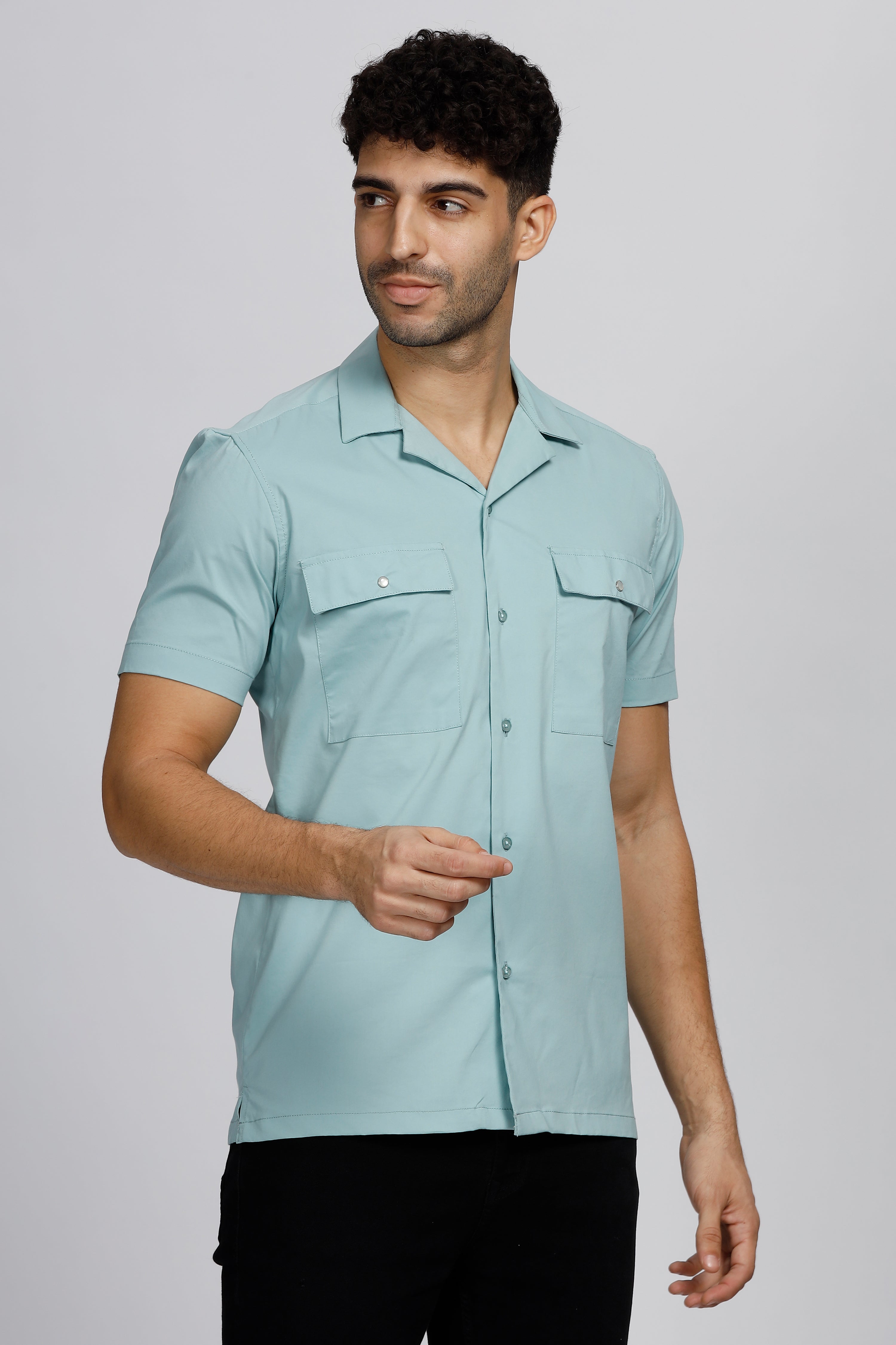 Solid Silhouette Double Pocket Shirt