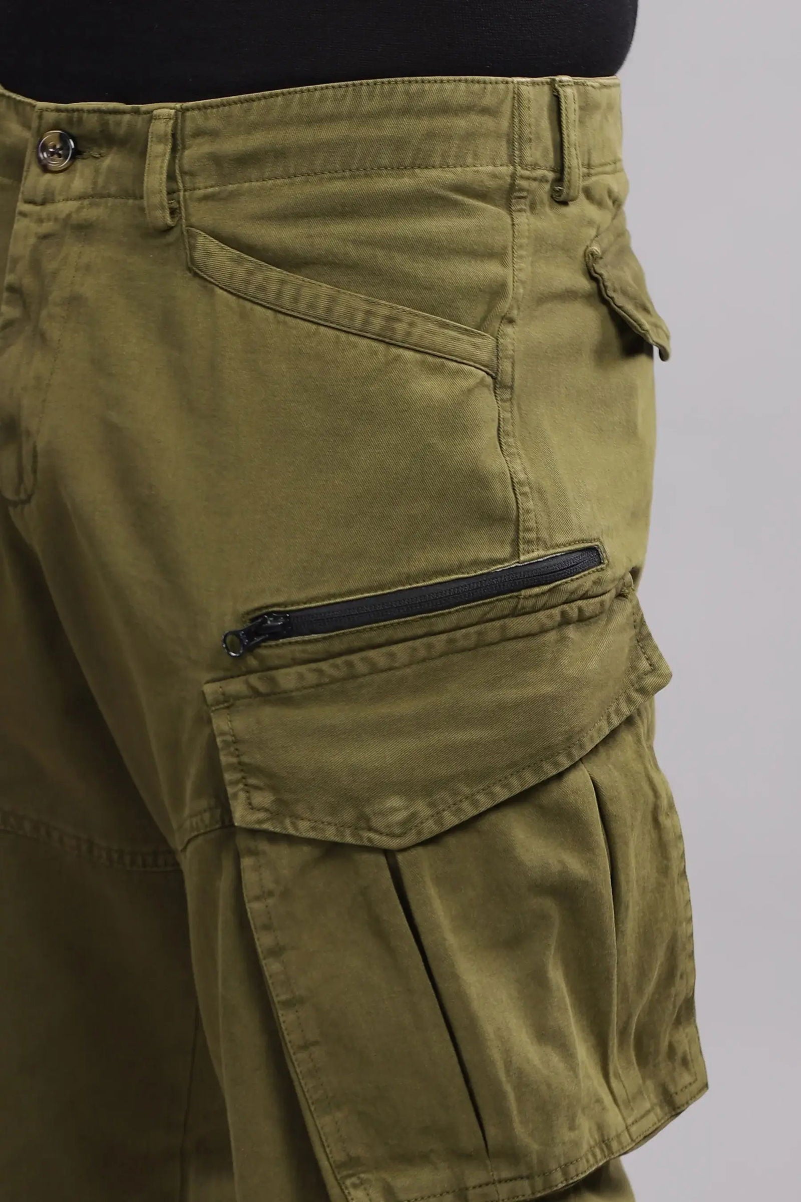 Outland Olive Cargo Pants - Three Days