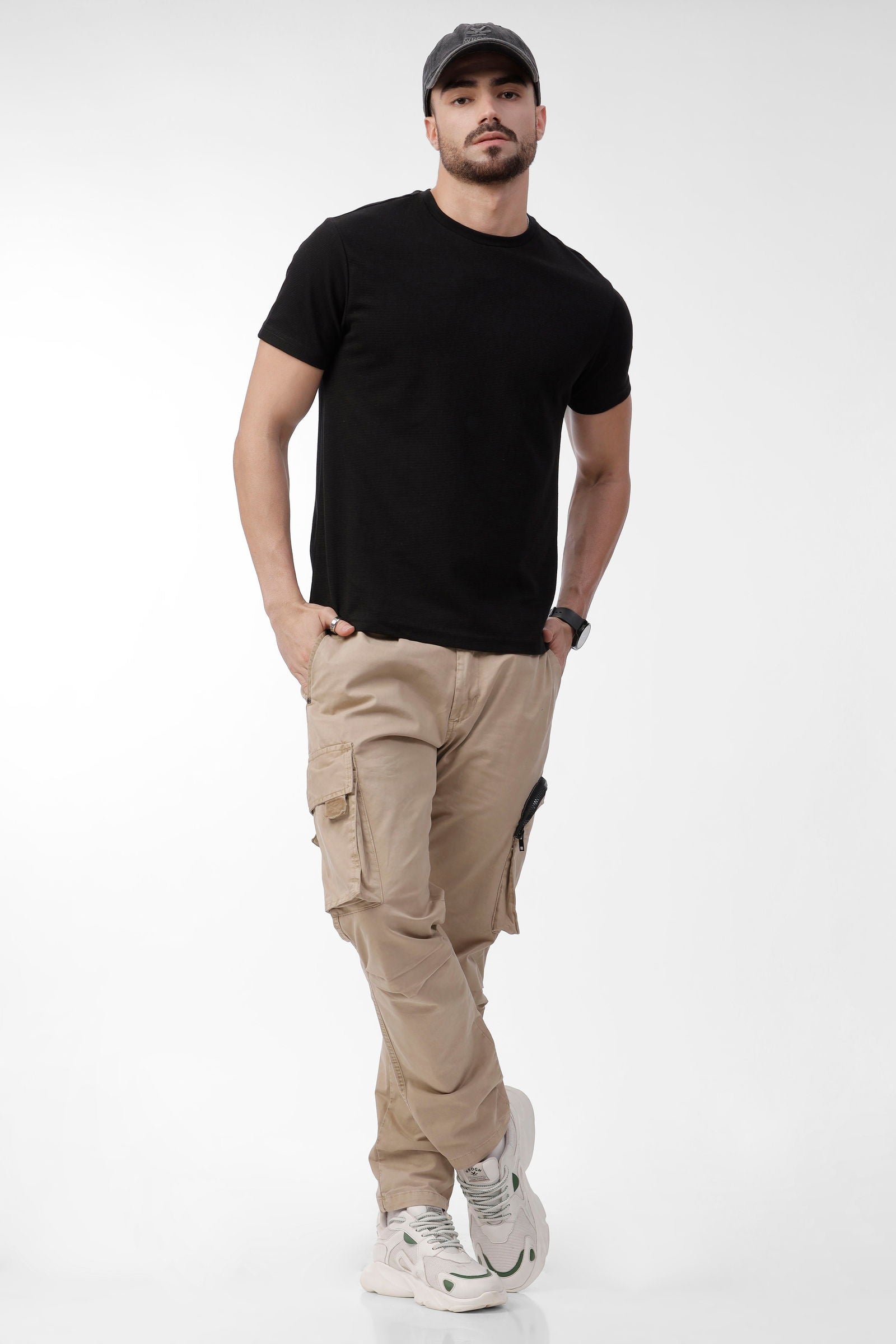 Relaxed Ankle Fit Beige Cargo - Three Days